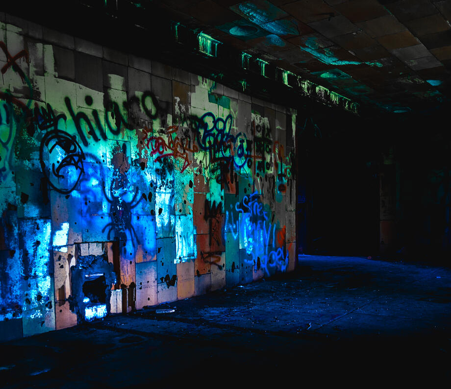 no trespassing